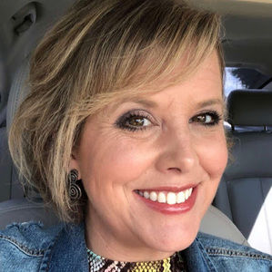 Meet your Posher, Jennifer